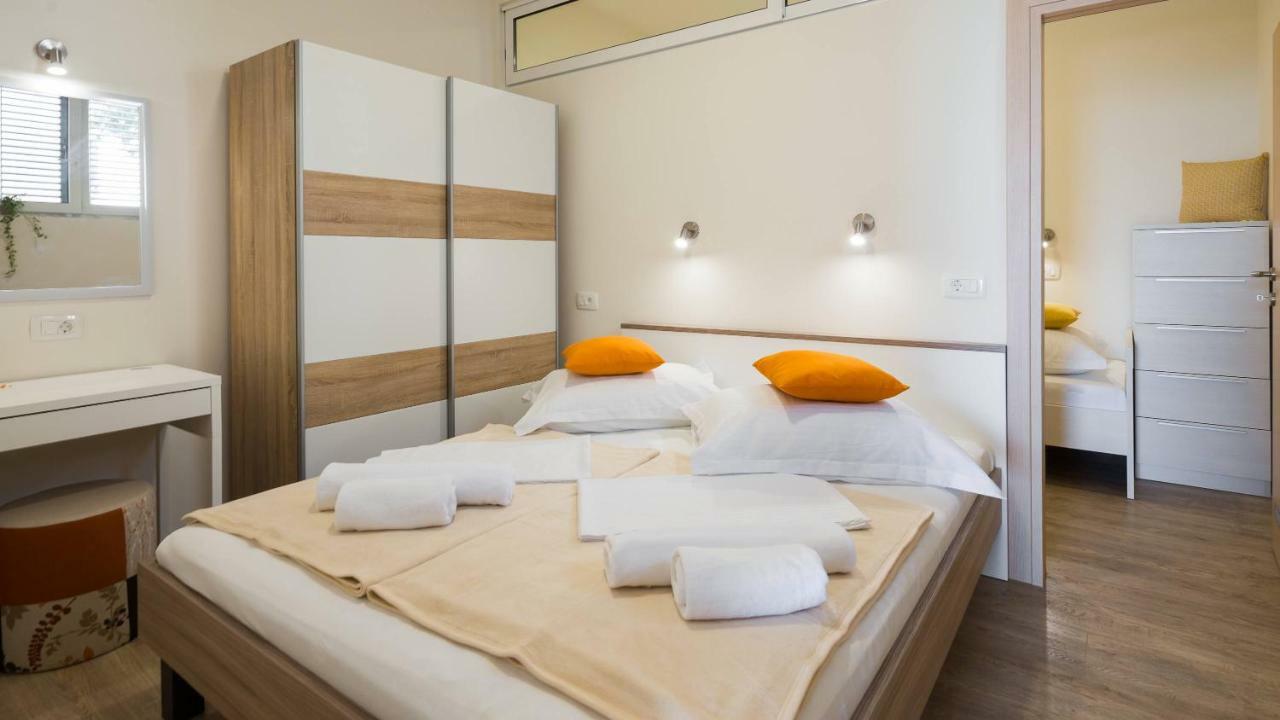 Apartments In זאוסטרוג מראה חיצוני תמונה