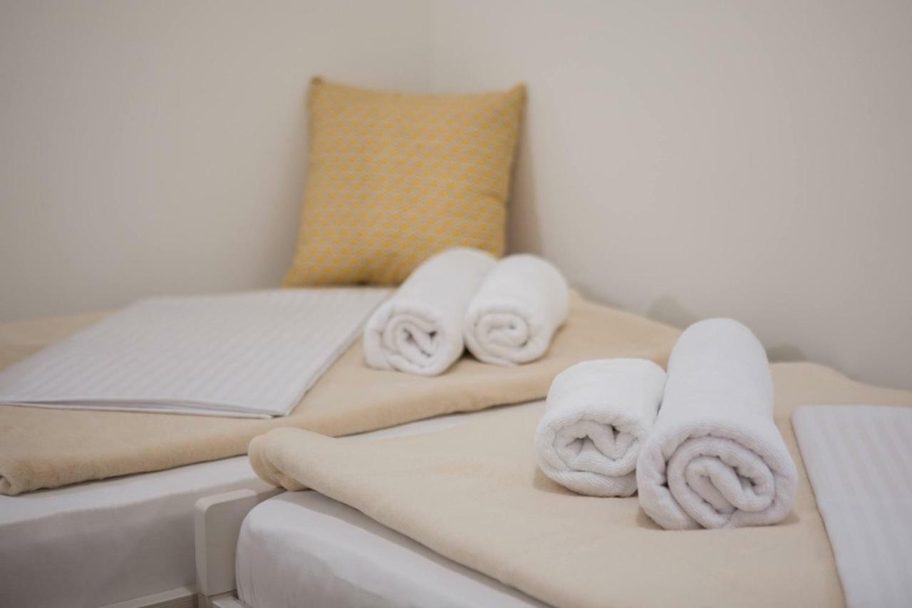 Apartments In זאוסטרוג מראה חיצוני תמונה